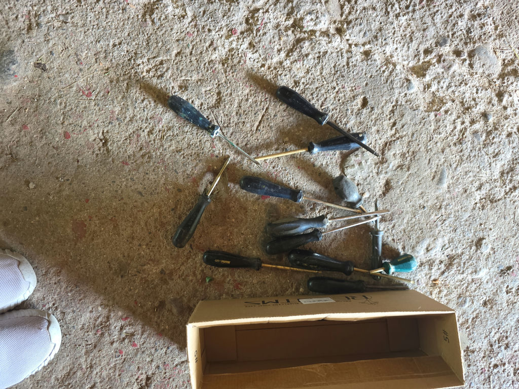 Hand Tools A - image 5 of 6