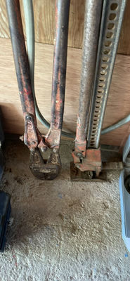 Heavy Duty Jack and Bolt Cutters B - Image 1 of 14