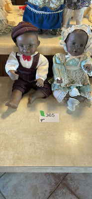 Pair of vintage-style Porcelain Baby Dolls A - Image 1 of 19