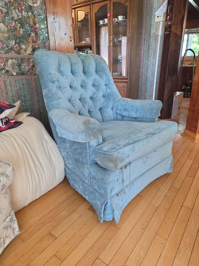 Blue tufted  Armchair C - image 3 of 6