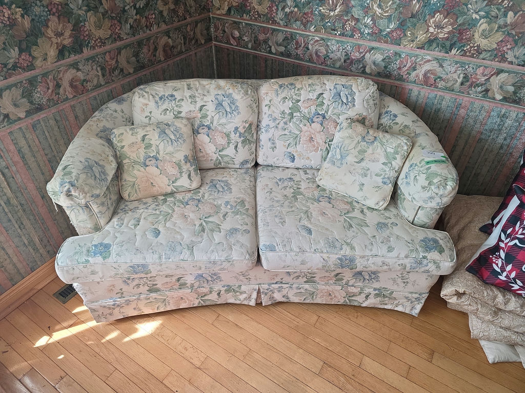 Floral Love Seat C - image 1 of 4