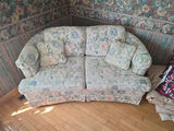 Floral Love Seat C - thumbnail 1 of 4
