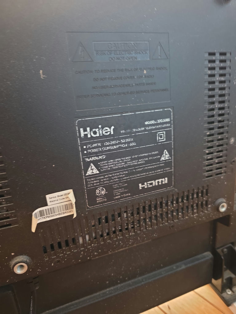 Haier flat-screen Television A - image 3 of 3
