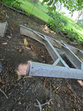  Aluminum Ladder A - thumbnail 3 of 8