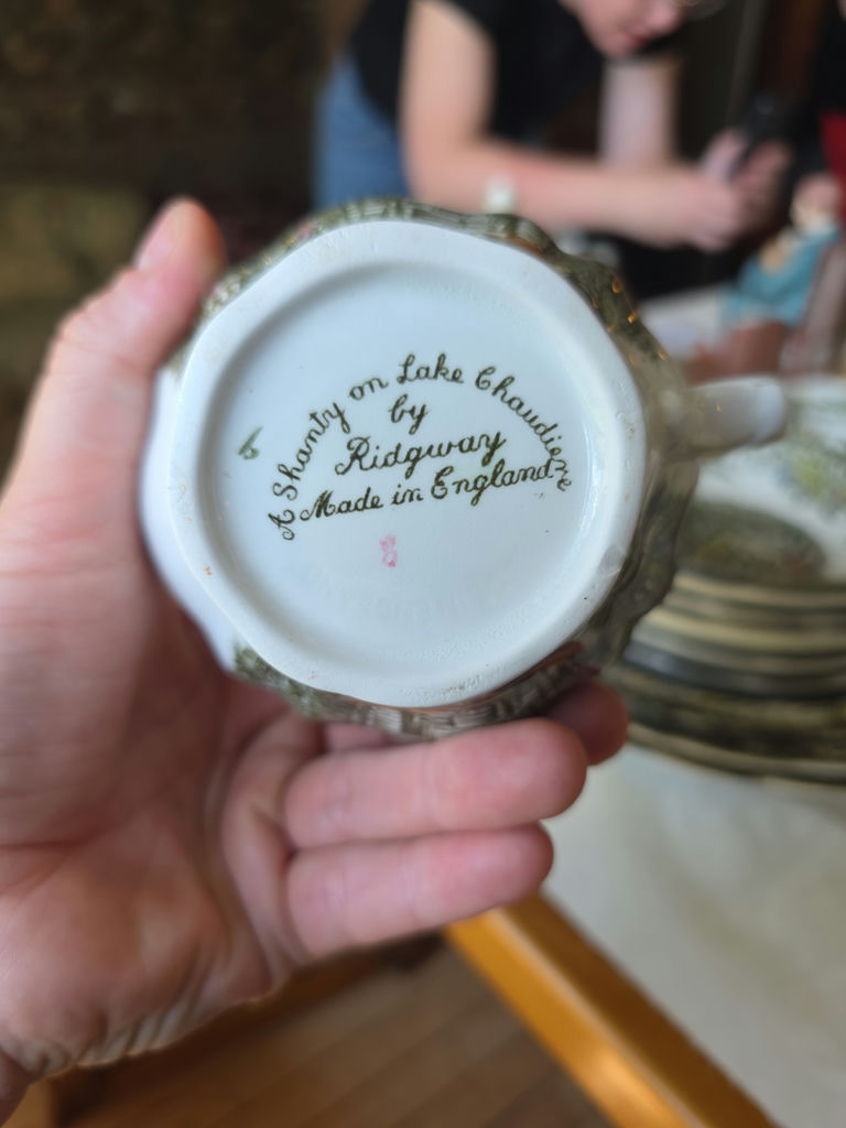 English China Dinnerware B - image 5 of 19