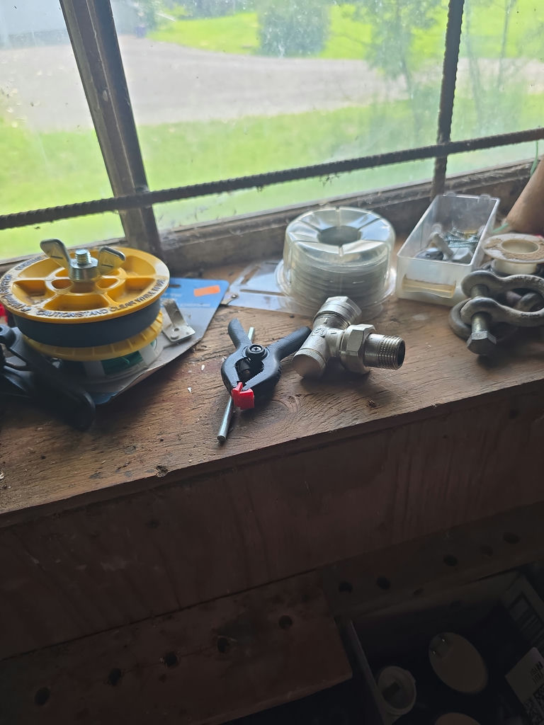  Assorted tools and Hardware B - image 3 of 11
