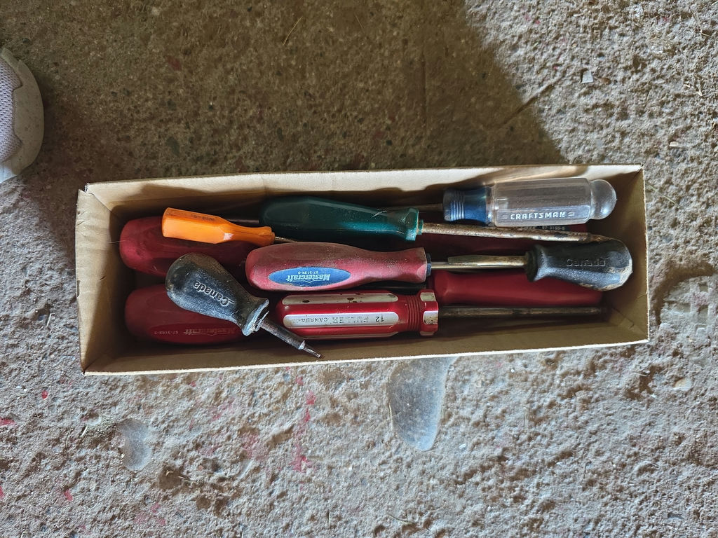 Hand Tools A - image 4 of 6