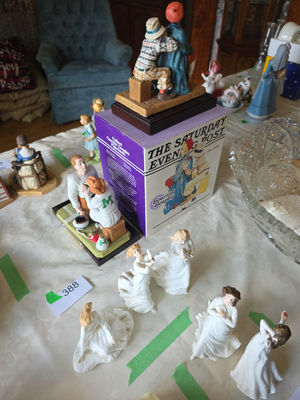  Royal Doulton Figurines A - Image 1 of 3