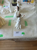 Royal Doulton Figurines A - thumbnail 1 of 3