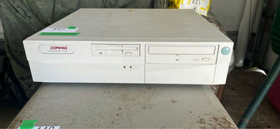 Compaq Presario Computer B - Image 1 of 7