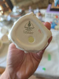 Royal Doulton Figurines A - thumbnail 2 of 3