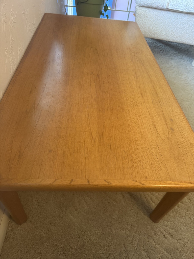 Wooden coffee table - image 3 of 4