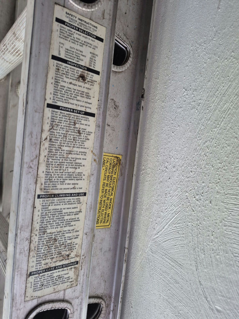 Cuprum Aluminio Model 385 Aluminum Extension Ladder - image 4 of 4