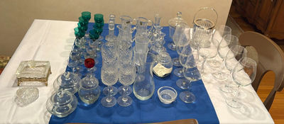Assorted Glassware Collection - Image 1 of 8