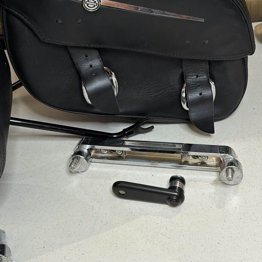 Pair of Harley Davidson Motorcycle Saddlebags w/ Hardware - image 6 of 10
