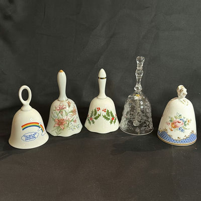 Vintage Lot of 5 Bells - Let Them Know Dinner is Served - Image 1 of 8