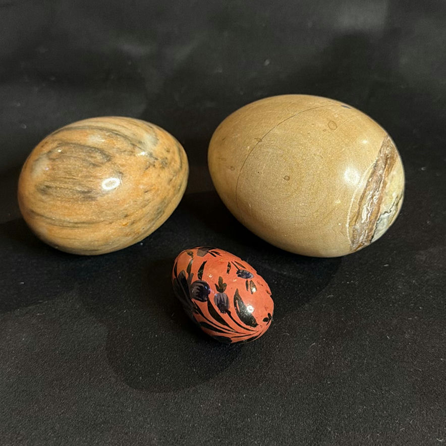 Decorative Eggs: Various Mediums Including Marble - image 1 of 8