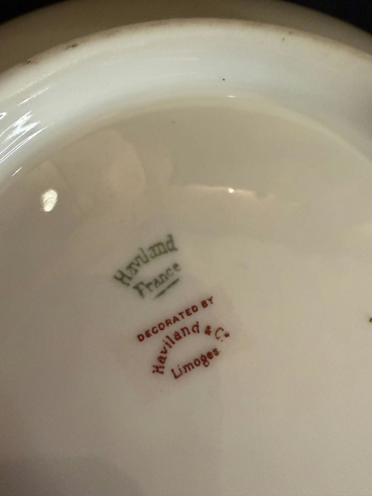 Antique Haviland Limoges Covered Dish Gold Trim Made in France - image 5 of 5