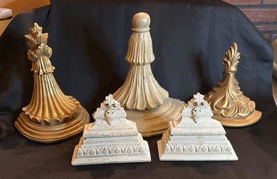 Vintage-Style Architectural Wall Sconces & Pedestals – Set of 5 - Image 1 of 10