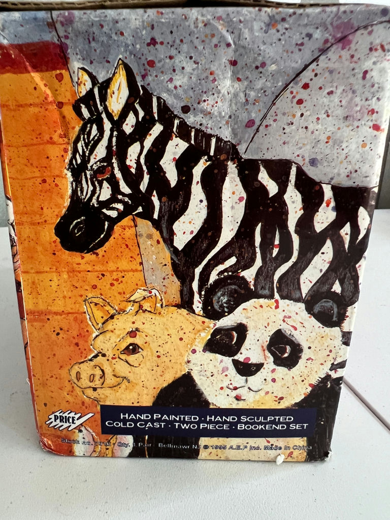 Noah's Ark Bookends – Two-Piece Hand-Painted Set - image 3 of 4
