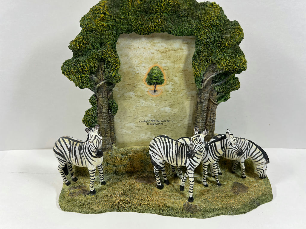 Zebra Figurines in a Grass-Diorama with Tree Arch - image 1 of 4