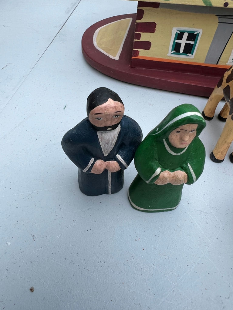Wooden hand-painted Noah's Art with animals and people - image 2 of 8
