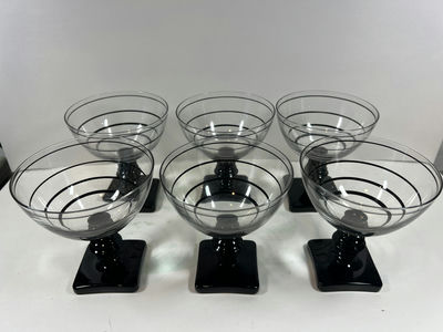 Six spiral-striped coupe glasses with black stems - Image 1 of 4