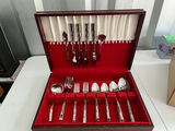 Silverware stainless set in wooden box - thumbnail 10 of 11