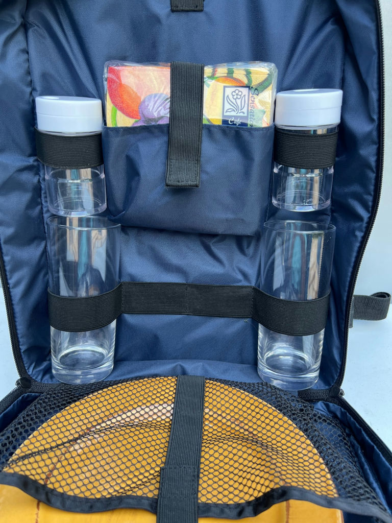 Navy Picnic Backpack with Dinnerware and Bottles BRAND NEW - image 3 of 6