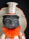Halloween black-cat figurine in display case - thumbnail 5 of 5