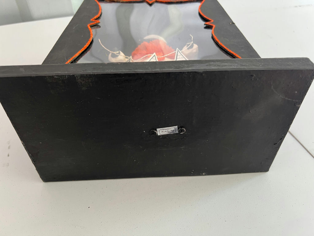 Halloween black-cat figurine in display case - image 4 of 5