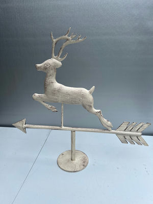Metal deer weather vane sculpture - Image 1 of 4