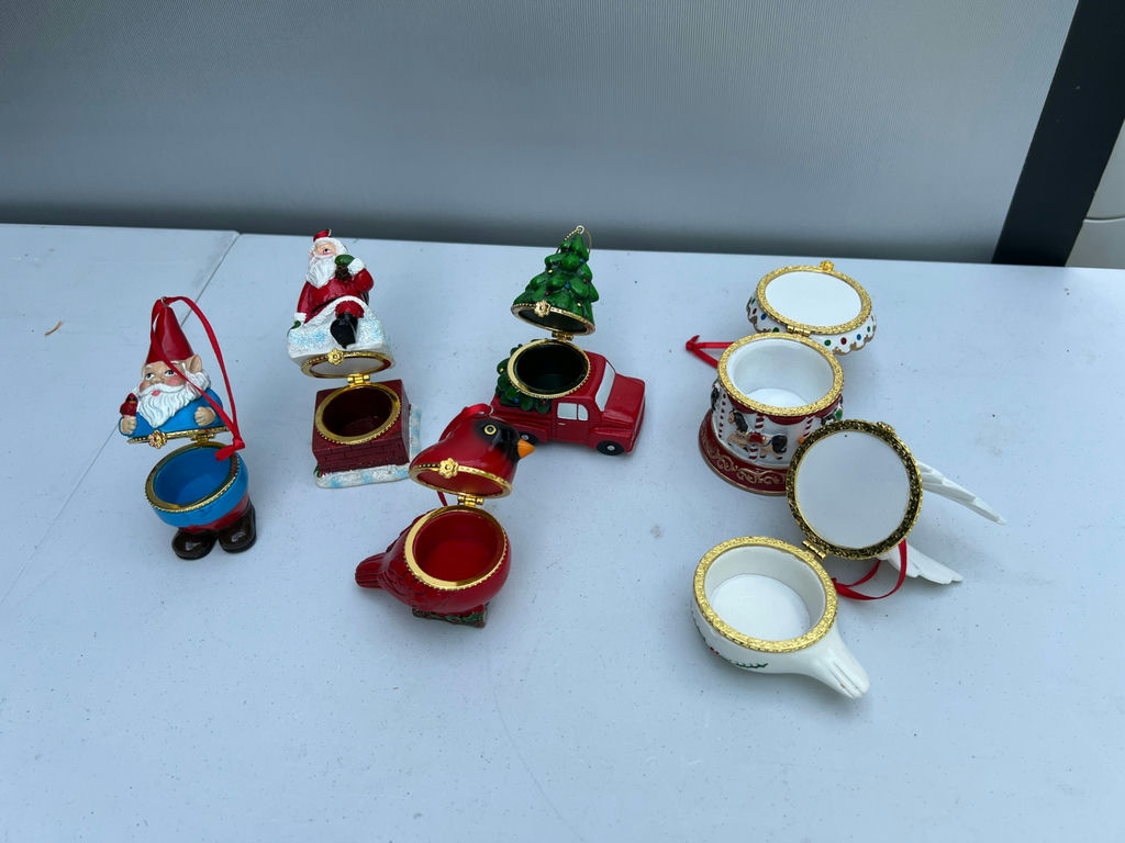 Assorted Christmas Trinket Boxes - BEAUTIFUL! - image 5 of 5
