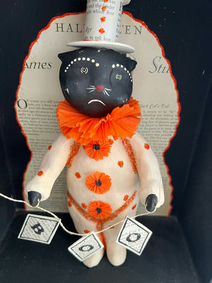 Halloween black-cat figurine in display case - Image 1 of 5