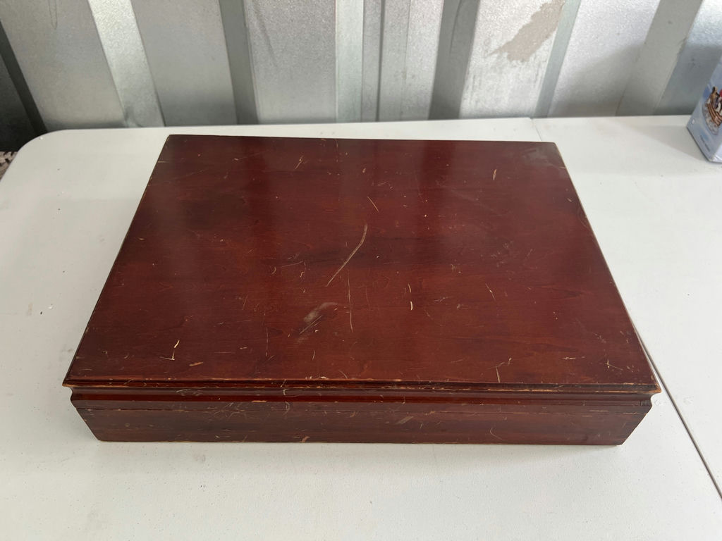 Silverware stainless set in wooden box - image 11 of 11