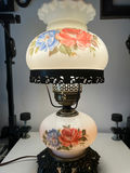 Vintage electric table lamp with dual floral glass globes - thumbnail 5 of 6