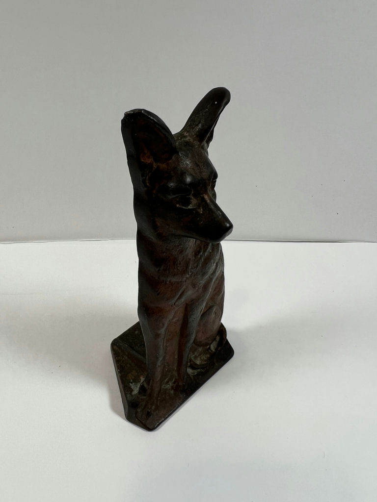 VINTAGE Cast iron dog statue doorstop - image 2 of 5