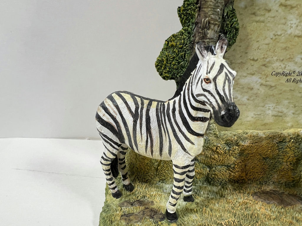 Zebra Figurines in a Grass-Diorama with Tree Arch - image 3 of 4
