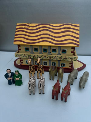 Wooden hand-painted Noah's Art with animals and people - Image 1 of 8