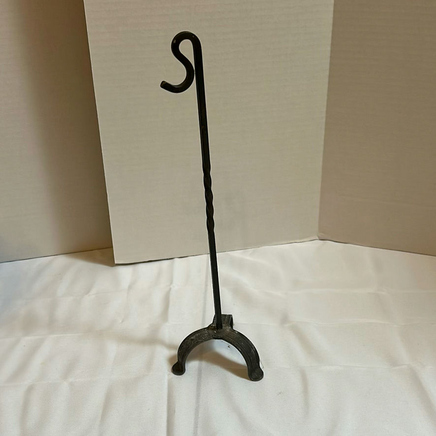 Metal Bell Wreath Decor, Hanging Stand, and Horseshoe Chain Link - image 4 of 4