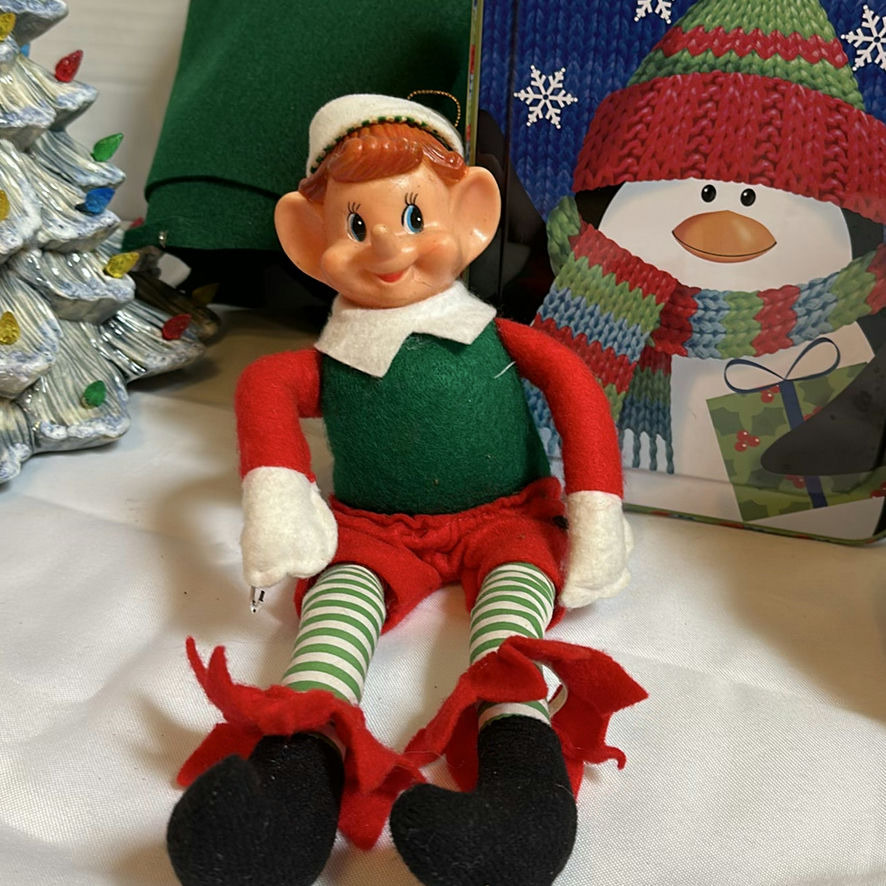 Christmas Holiday Decorations and Figurines - image 5 of 9