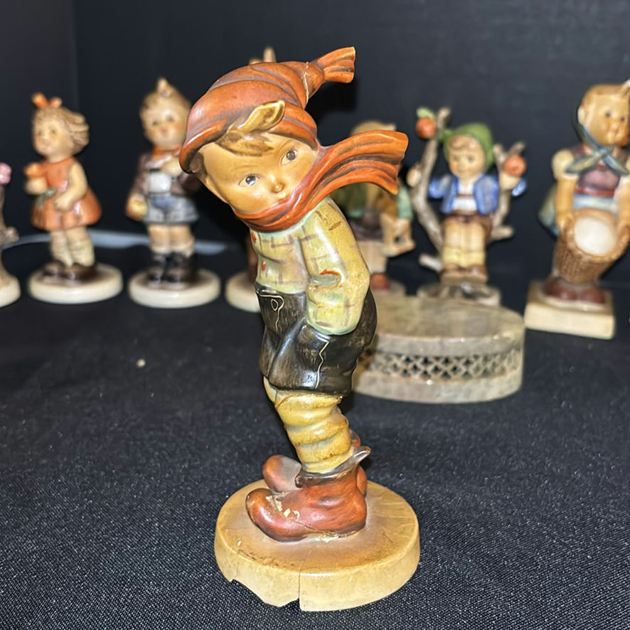 Collection of Hummel Figurines and Decorative Plate - image 7 of 8