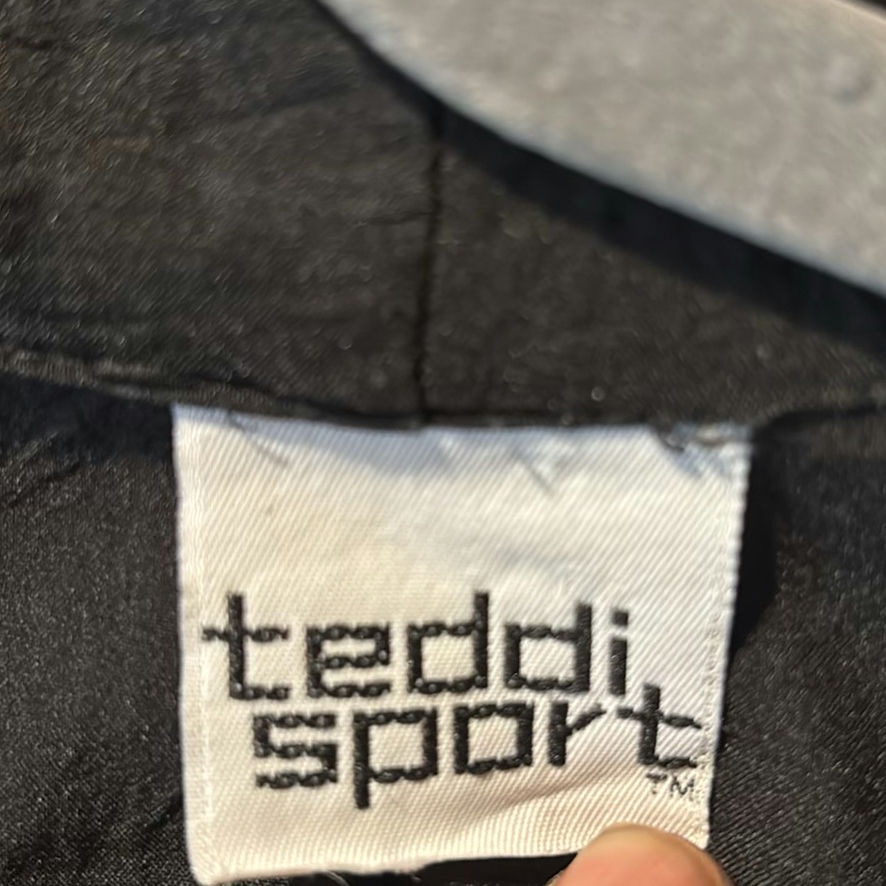 Assorted Jackets, Hoodies, and Shirts - image 14 of 16