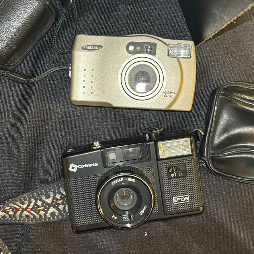 Sony Handycam Camcorder, Kodak EasyShare Camera, and Carrying Cases - image 11 of 14