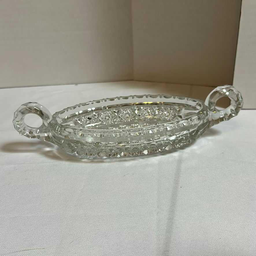 Assorted Clear Glass Serving Bowls and Pedestal Dishes - image 7 of 13