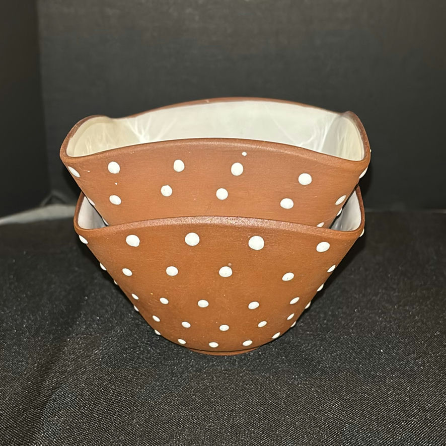 Decorative Ceramic Vase and Two Square Bowls - image 5 of 8