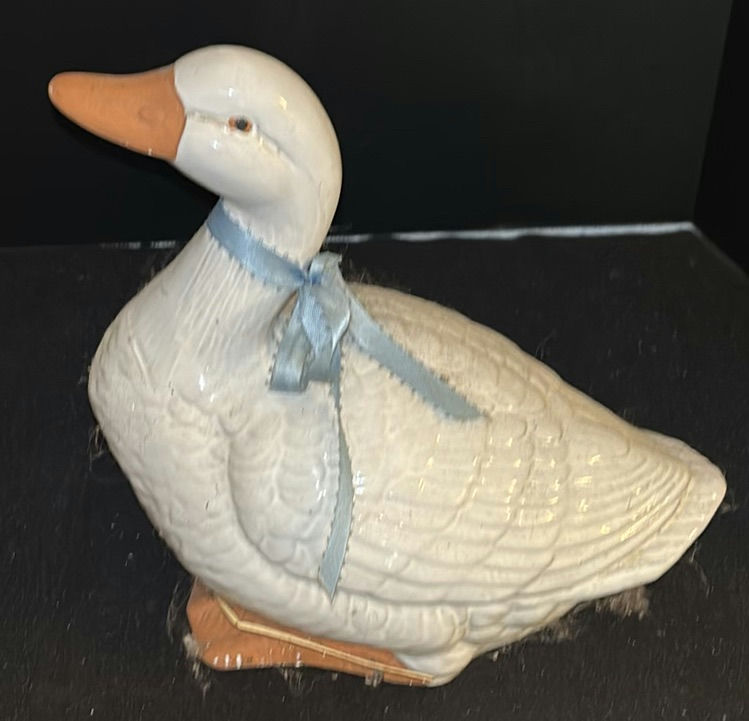Decorative Wall Clock and Bird Figurines - image 7 of 7