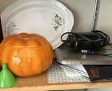 Kitchen Appliances and Bakeware Assortment - thumbnail 5 of 5