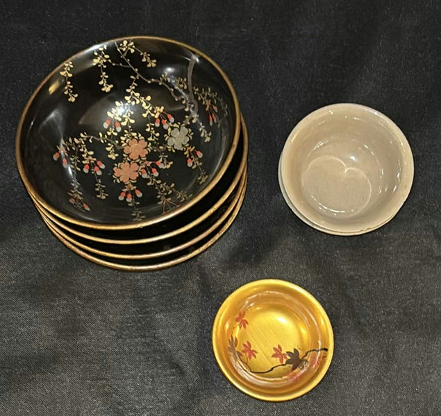 Decorative Bowls and Bird Figurines - image 1 of 11