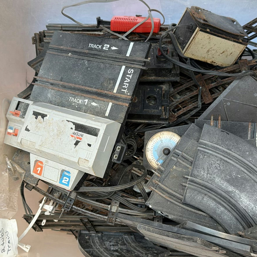 Vintage Toy Train Engines, Cars, and Track Accessories - image 8 of 8